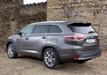 1659368-Toyota-Highlander-2015-02.jpg