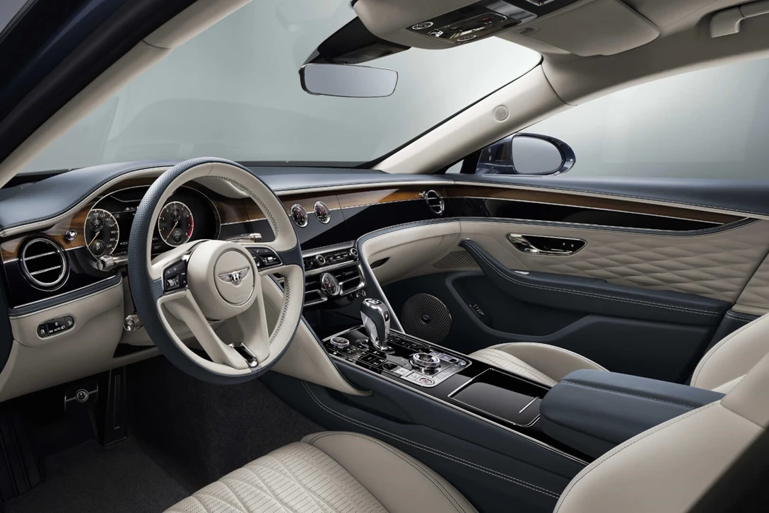 1617791-New Bentley Flying Spur 8.jpg