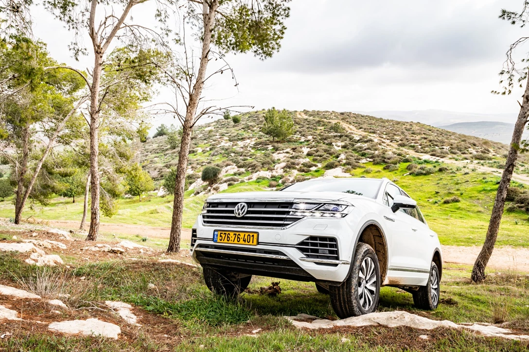 1611504-פולקסווגן טוארג - מבחן דרכים  (31).jpg