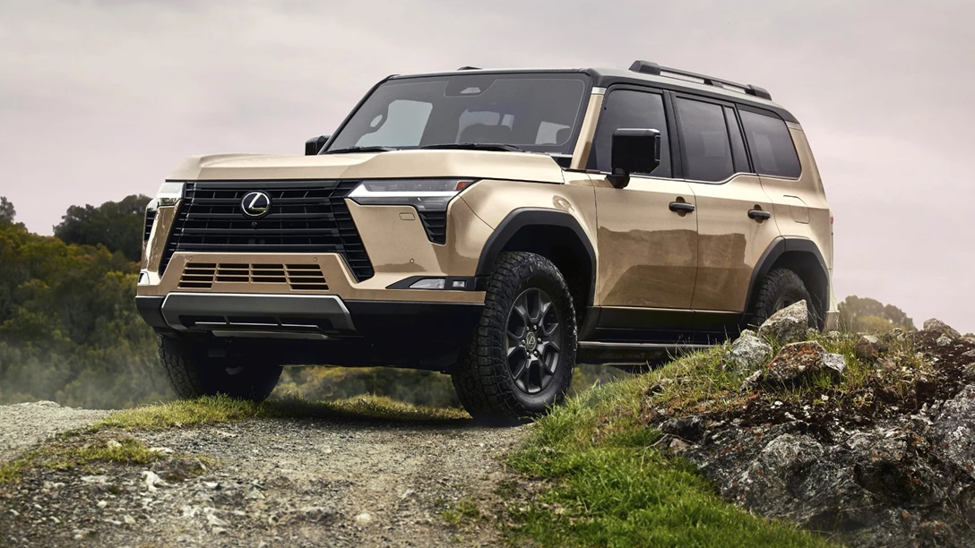 1683345-2024_Lexus_GX_Overtrail_007-min.jpg