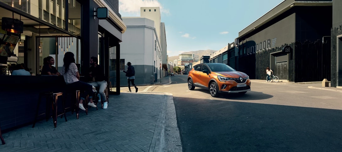 1619142-21229586_2019_-_New_Renault_CAPTUR.jpg