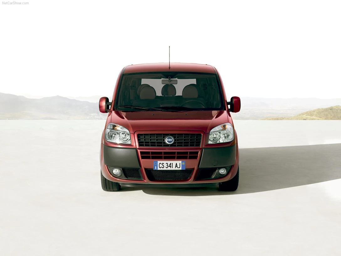 1591290-Fiat-Doblo 2.jpg