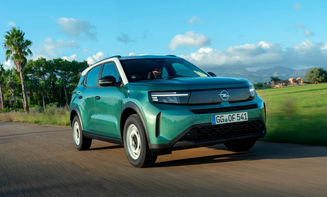1705355-NewOpelFronteraHybrid.jpg