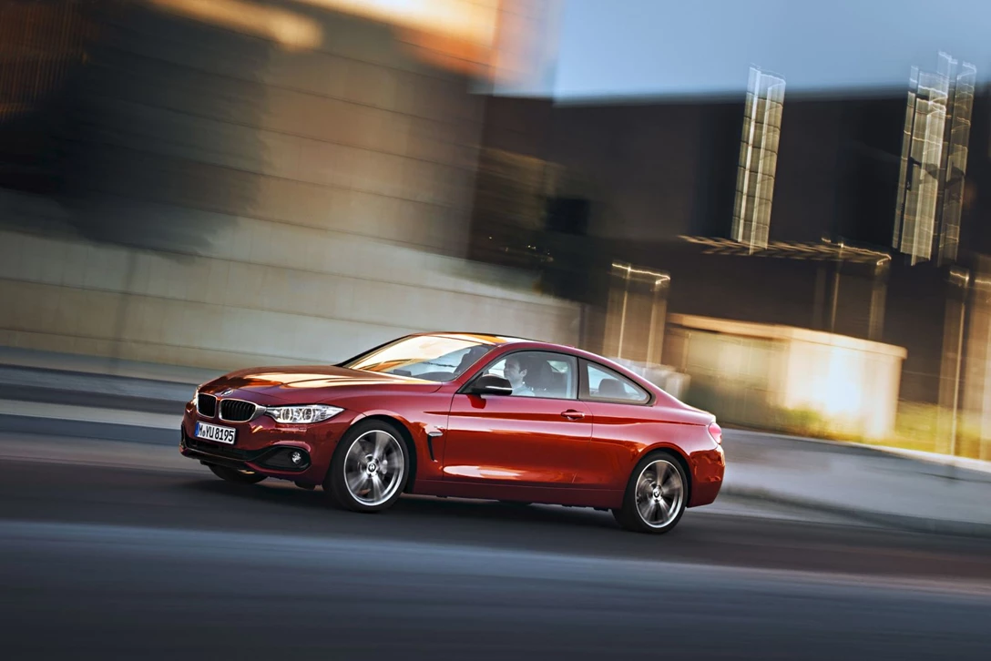 ב.מ.וו סדרה 4 קופה