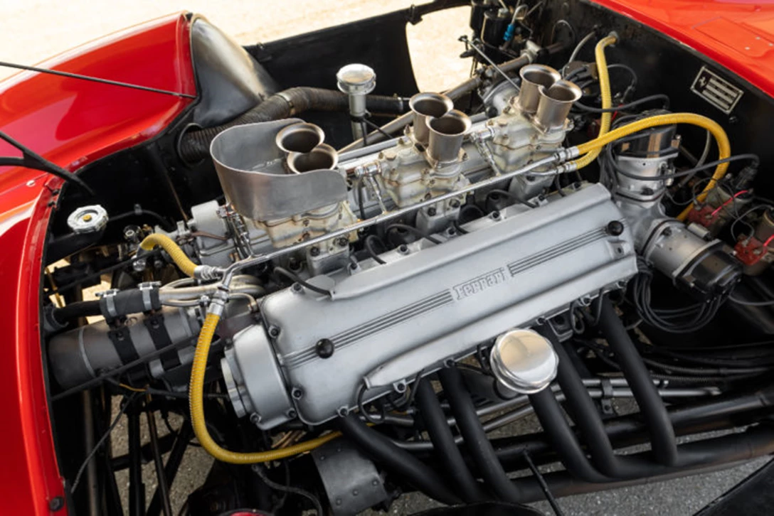 1666101-1955-Ferrari-410-Sport-Spider-by-Scaglietti1258131_-a-740x494.jpg