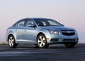 1689361-Chevrolet-Cruze-2010-01.jpg