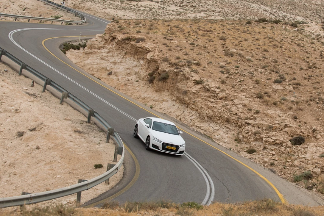 1601259-BY BENNY DOUTSH-9.jpg