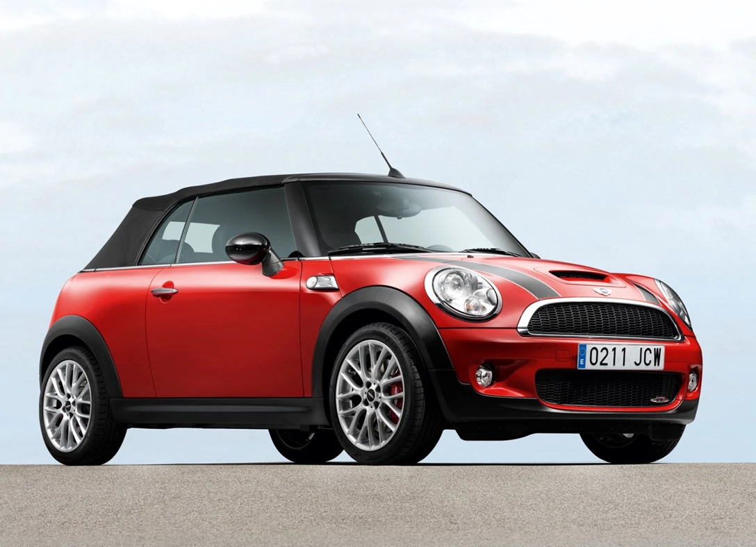 1660910-Mini-Cooper_S_Convertible-2014-08.jpg