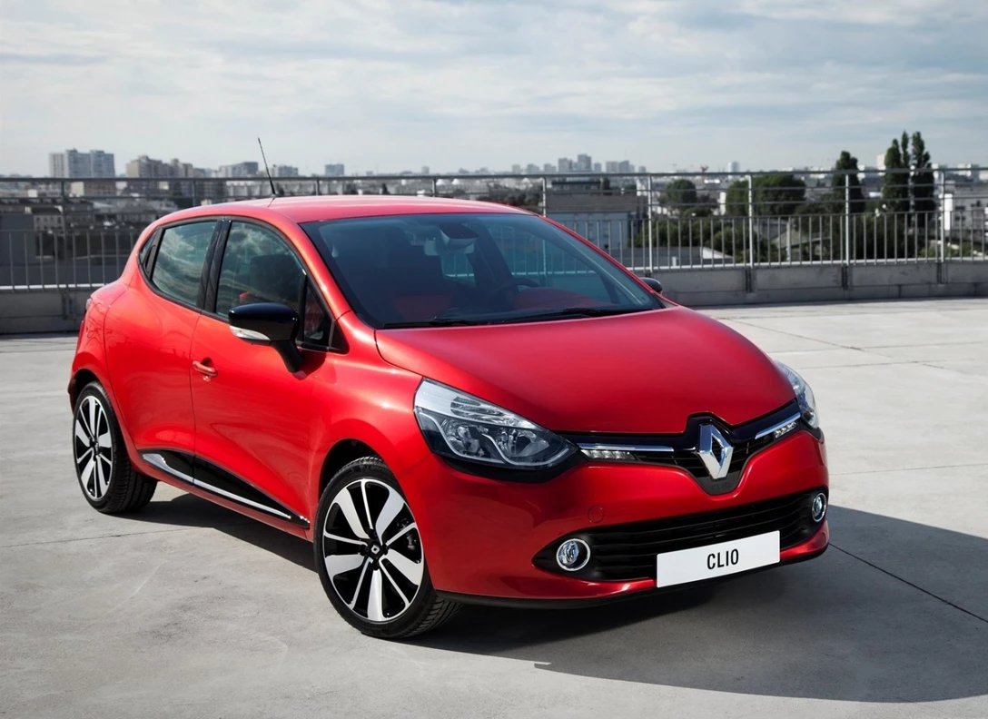 1641789-Renault-Clio-2016-04.jpg
