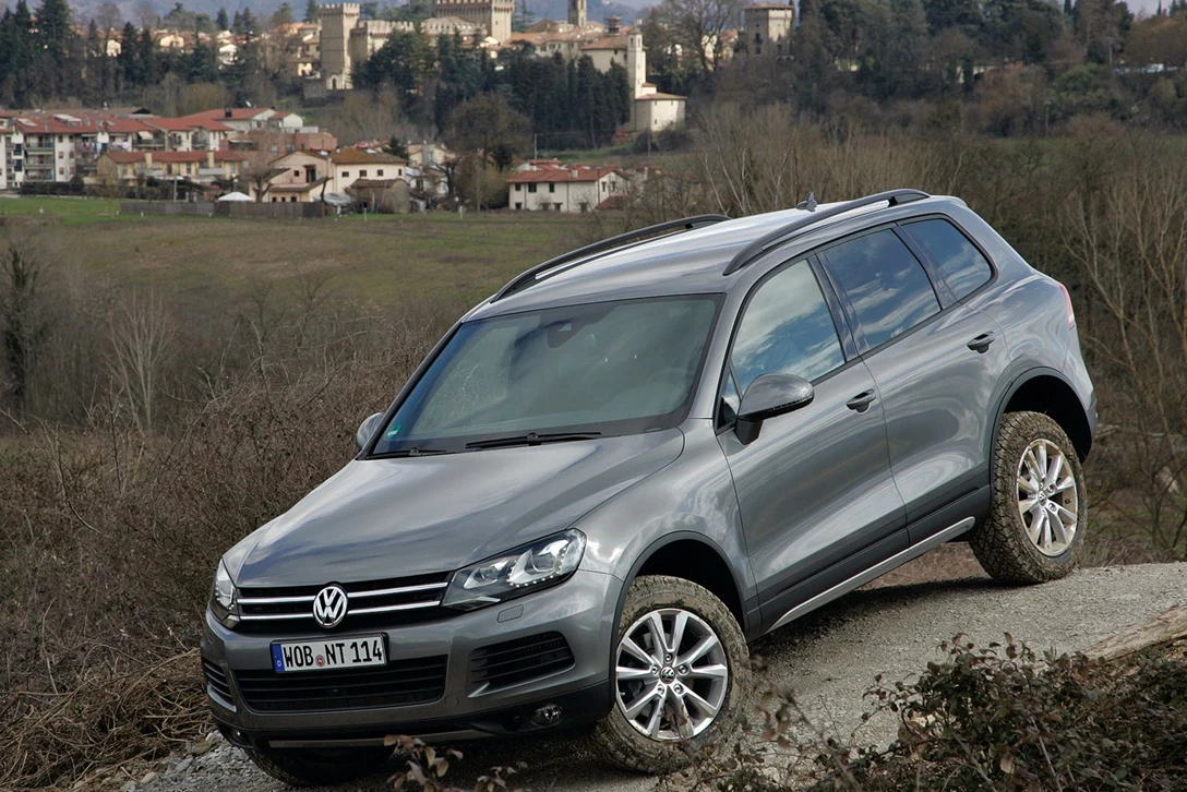 פולקסווגן טוארג 2010