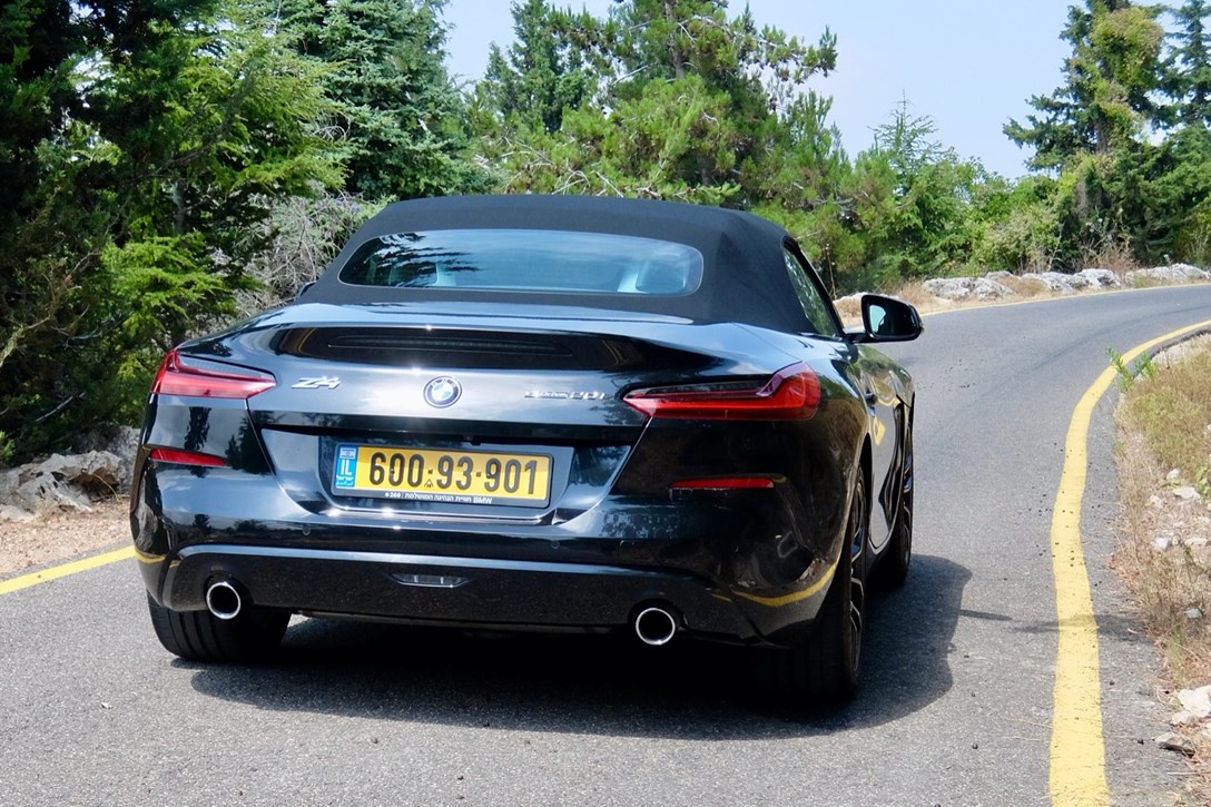 1636434-במוו Z4 - 9.jpeg