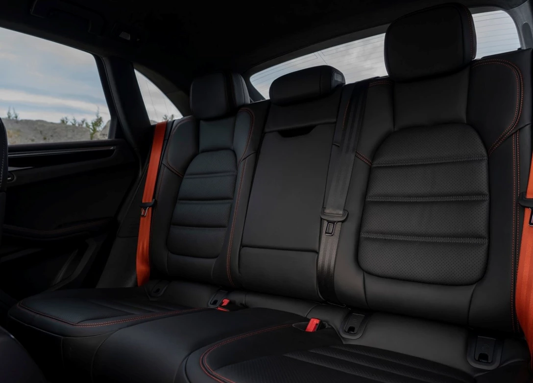 1681025-Porsche-Macan-2023-11.jpg