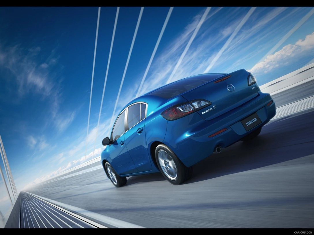 1649394-2012_mazda3_8_1600x1200.jpg