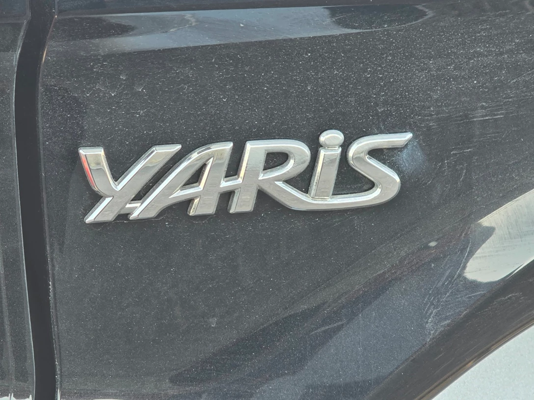 1706052-yarismazda (202).jpg