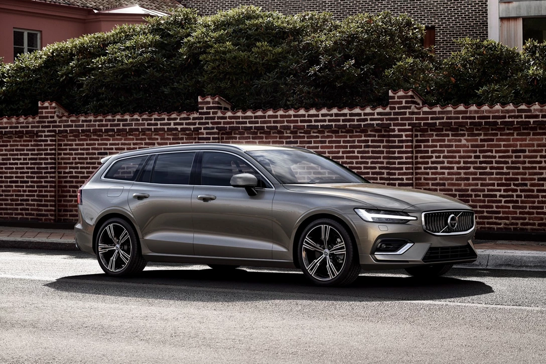 1591322-וולוו V60 נחשפה (6).jpg