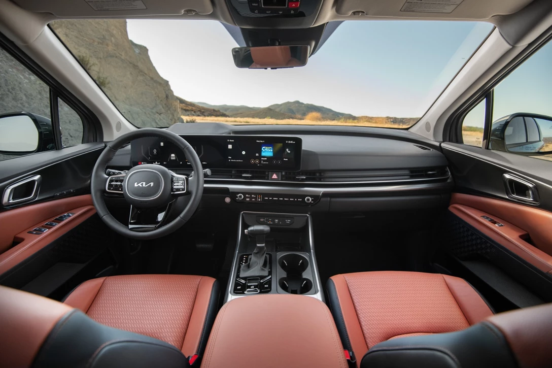 1706371-Kia-Carnival-2025-05.jpg