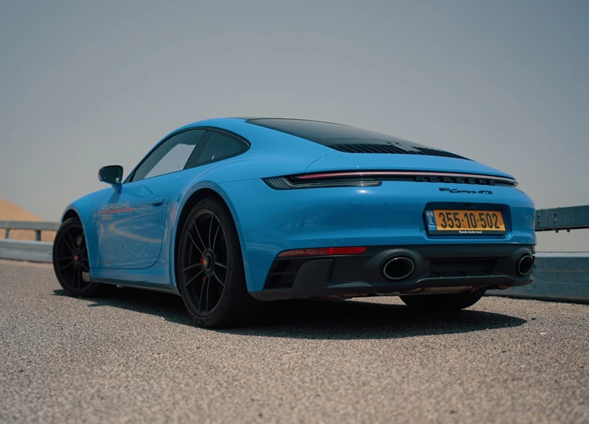 1676737-Porsche-911-GTS-2023-02.jpg