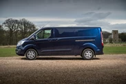 1602253-The_Ford_Transit_Custom_main.jpg