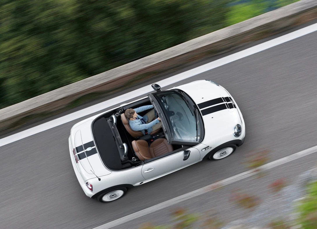 1605868-Mini-Roadster-2012-2015-06.jpg