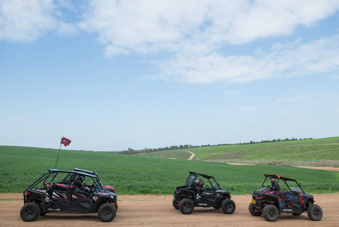 1591645-פולאריס רייזר דיינאמיקס (16).jpg