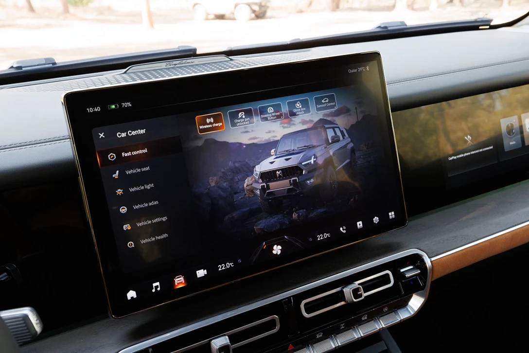 1706894-M-HERO 1-2025 (8).jpg