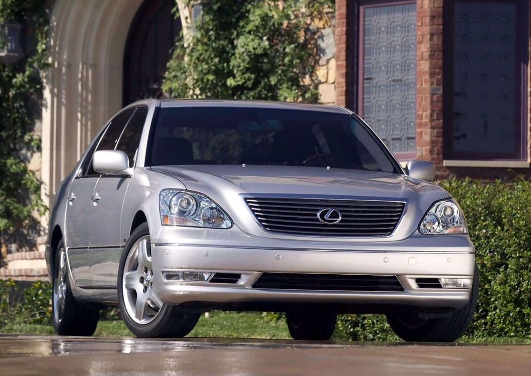 1593712-Lexus-LS430 2.jpg