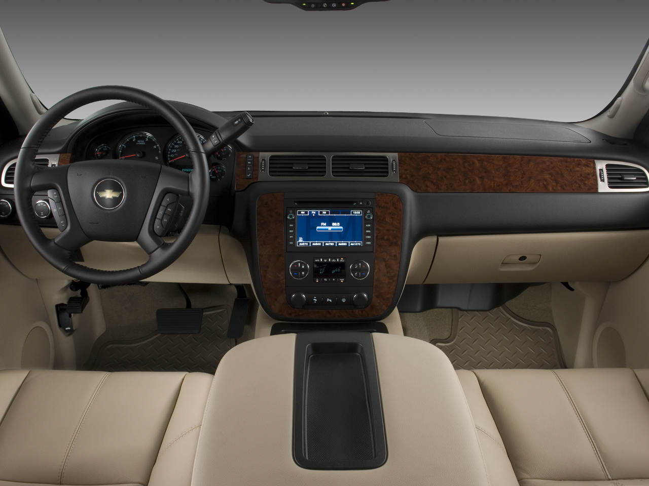 1600742-Chevrolet-Silverado-2008-03.jpg