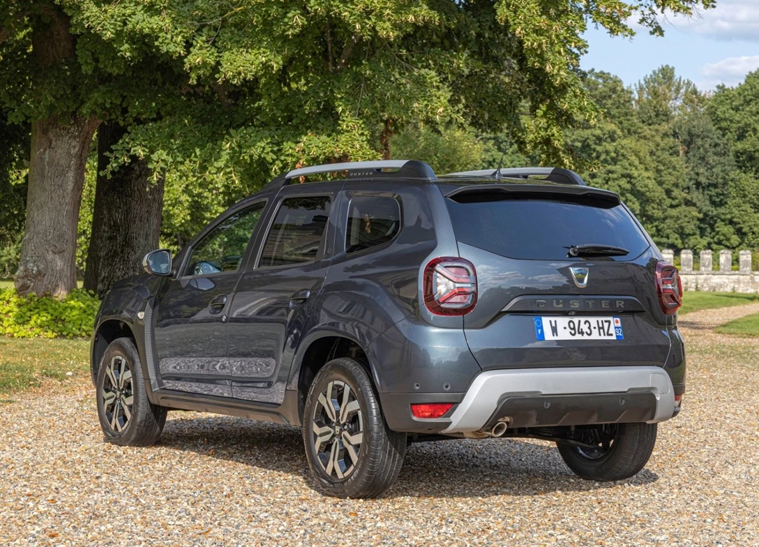 1693112-Dacia-Duster-2024-03.jpg