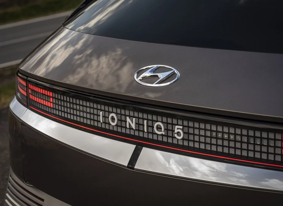 1648084-Hyundai-Ioniq_5-2021-13.jpg
