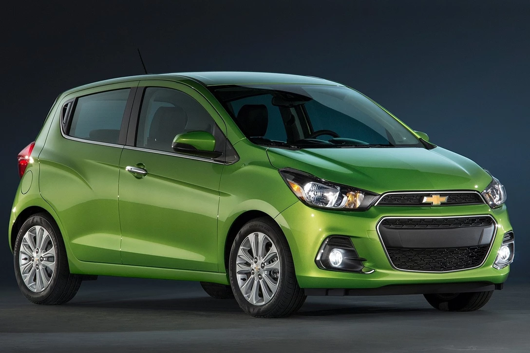 1604517-Chevrolet-Spark-2016-1600-05.jpg