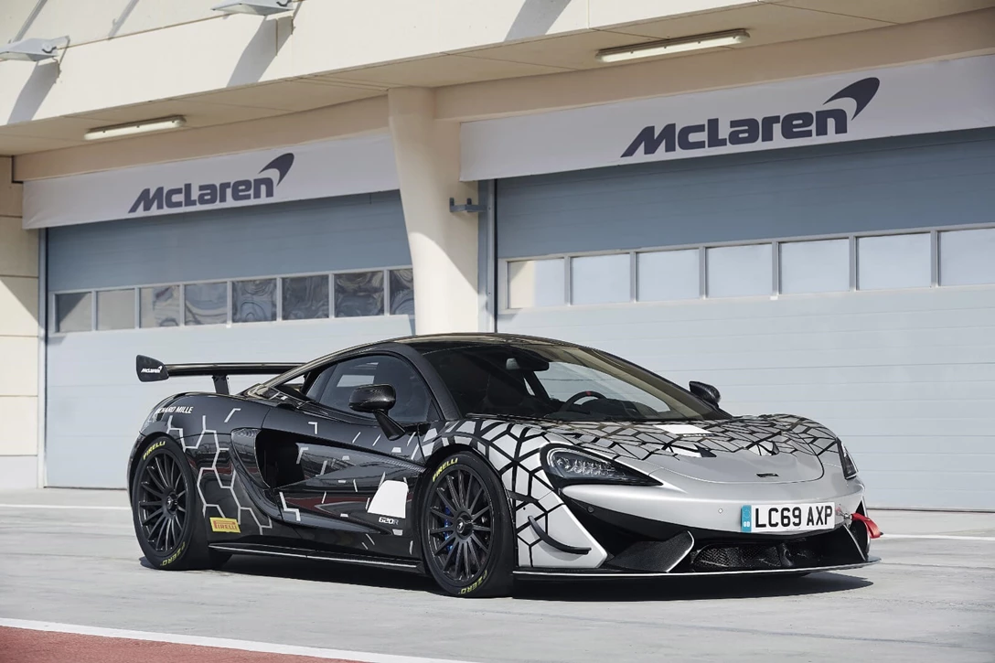 1627233-McLaren 620R - 05.jpg