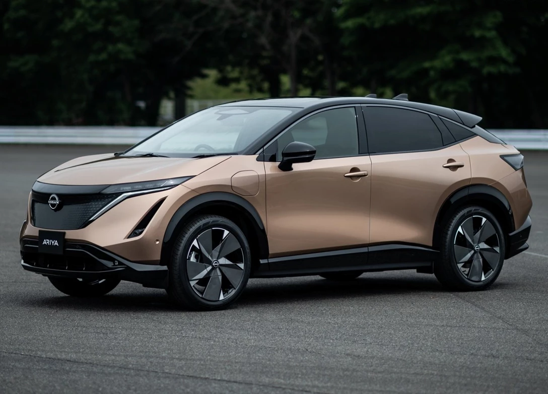 1660342-Nissan-Ariya-2022-03.jpg