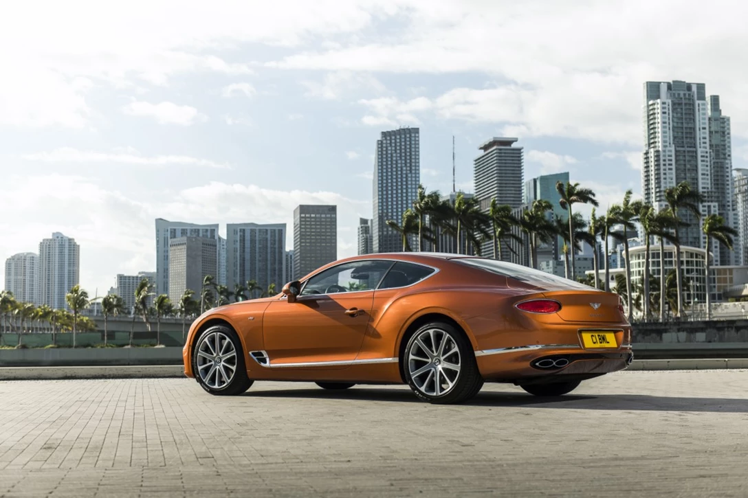 1614106-Bentley Continental GT V8 7.jpg