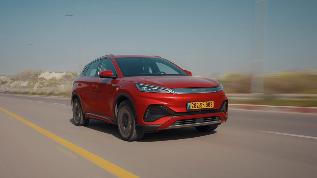 1679189-אוטו השנה 2023.00_44_54_00.Still041 copy-min.jpg