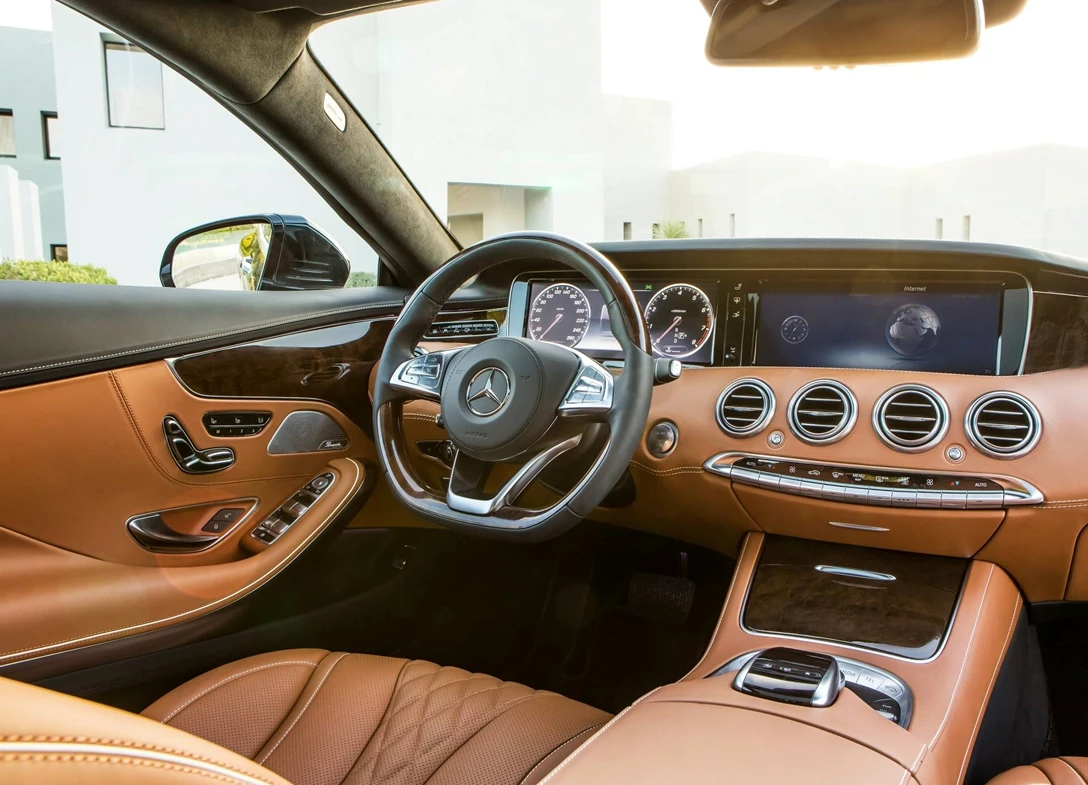 Mercedes-Benz-S-Class_Coupe-2015-06.jpg