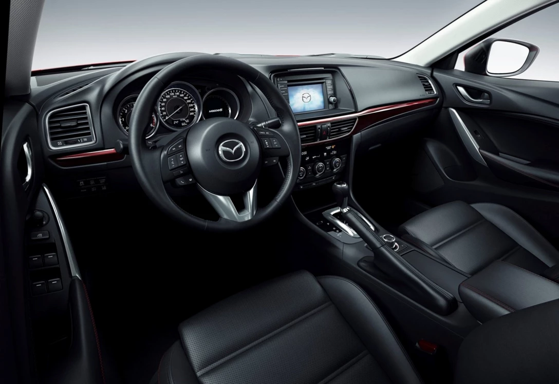 1653580-Mazda-6_Sedan-2013-1600-8e.jpg