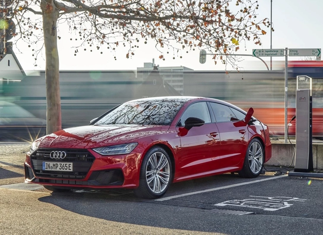 1662861-Audi-A7_Sportback-2019-07.jpg