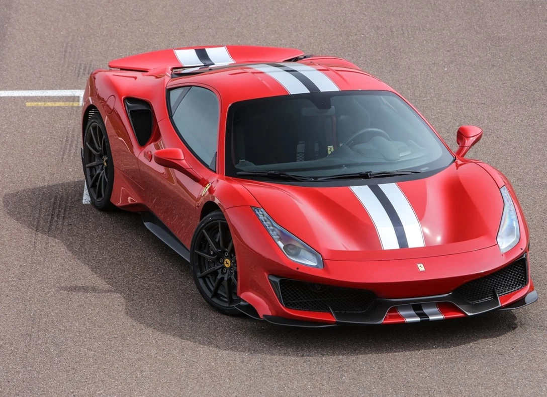 1616430-Ferrari-488_Pista-2019-02.jpg