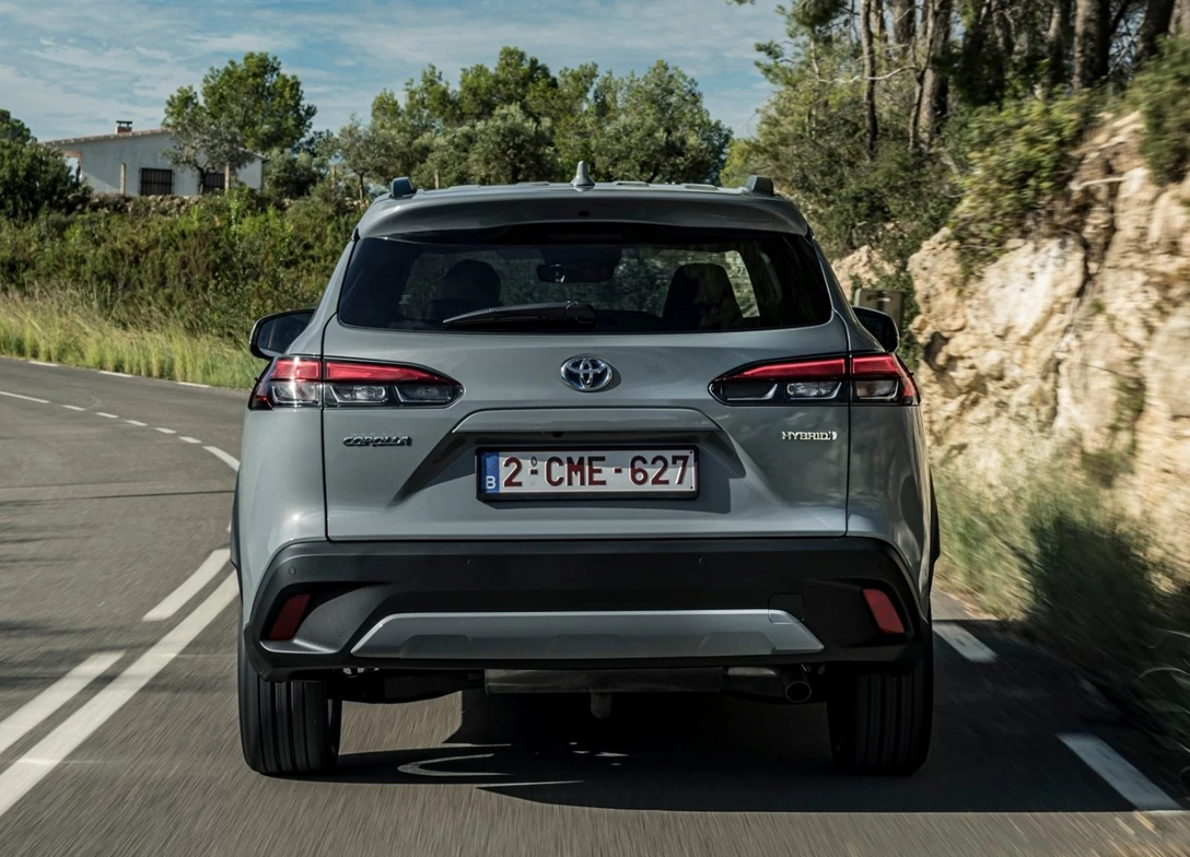 1691383-Toyota-Corolla-Cross-2024-02.jpg