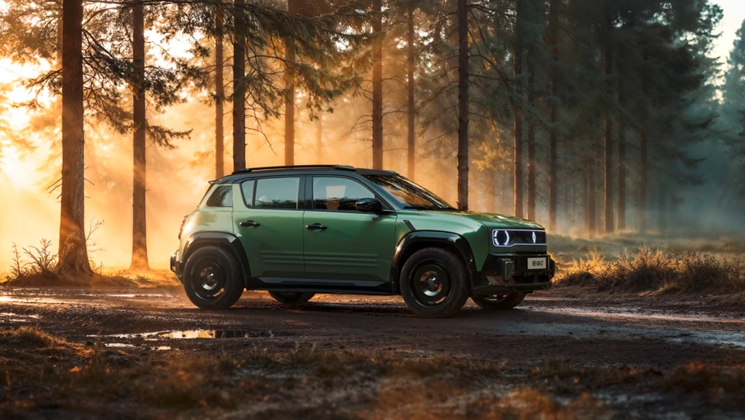 1709003-Renault 4 Savane 4x4 Concept.jpg