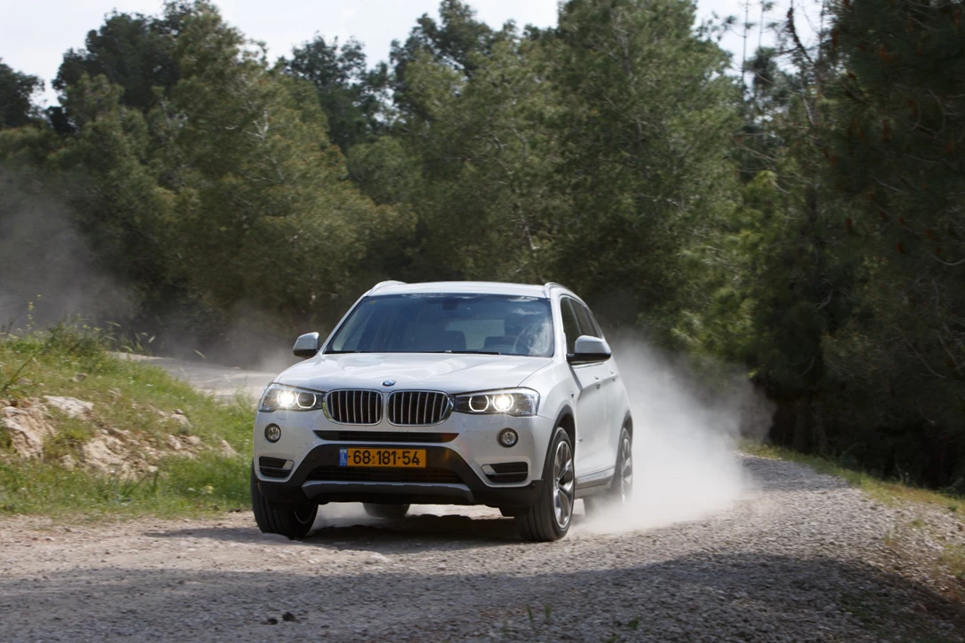 1676290-השוואתי גיליון 350 צילום אילן קליין, מערכת אוטו (5).jpg