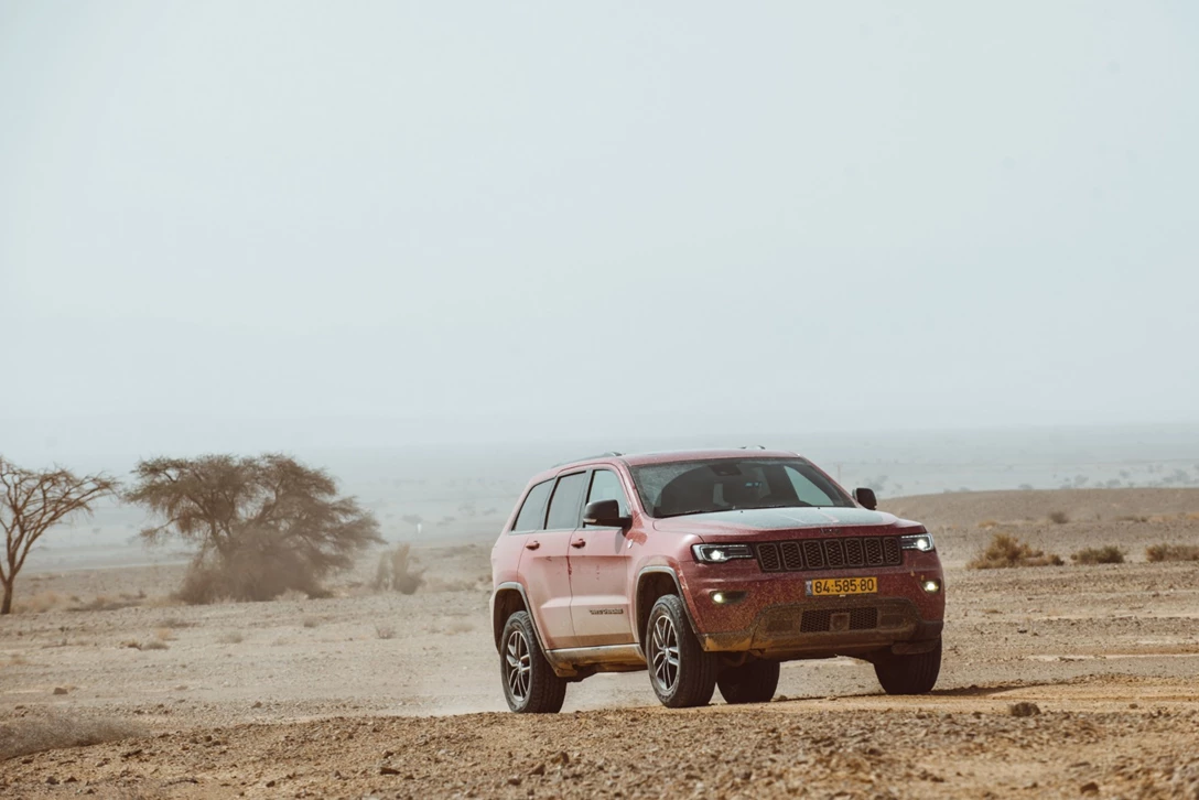 1604670-גרנד צירוקי מול דיסקו (23).jpg