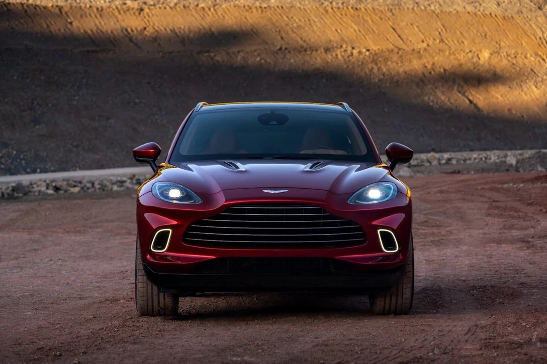 1625533-Aston Martin DBX_04.jpg