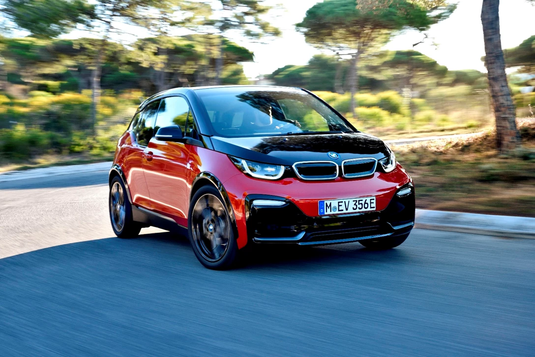 1593158-ב.מ.וו i3s מבחן דרכים השקה (2).jpg