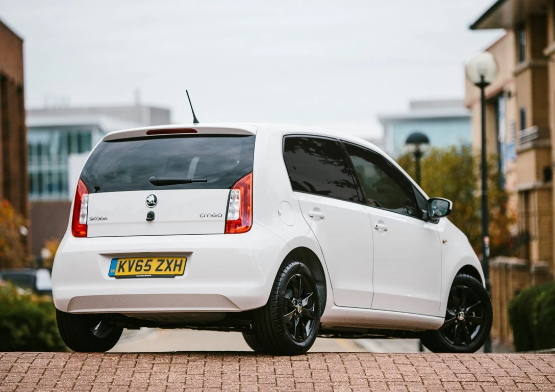 1665909-Skoda-Citigo_5-door-2017-03.jpg