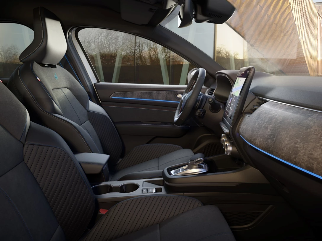 1684665-New Renault Arkana (4)-min.jpg