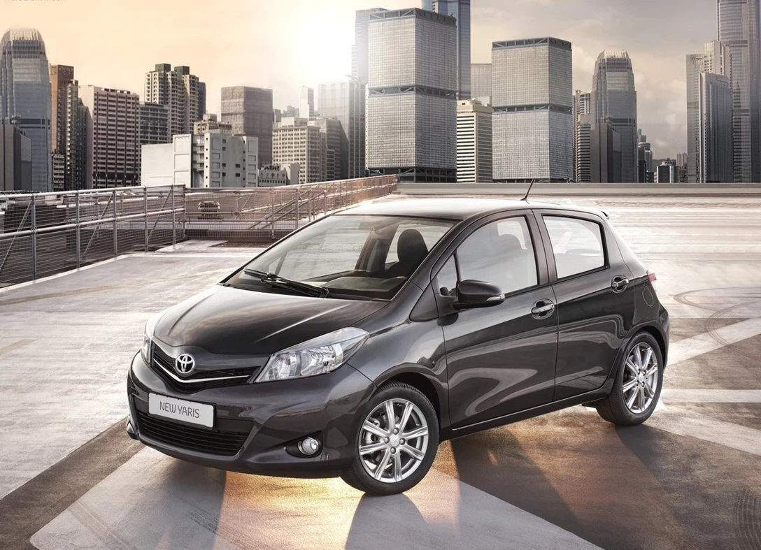 1644499-Toyota-Yaris-2014-02.jpg