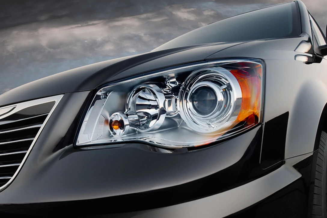 קרייזלר גרנד ויאג'ר 2012