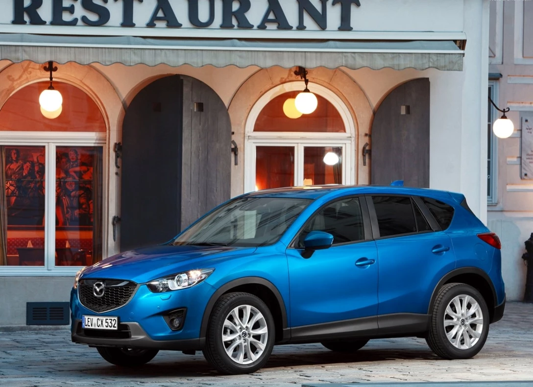1657886-Mazda-CX-5-2013-01.jpg