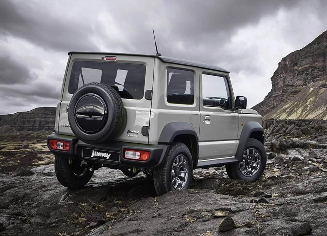 1692617-Suzuki-Jimny-2024-02.jpg